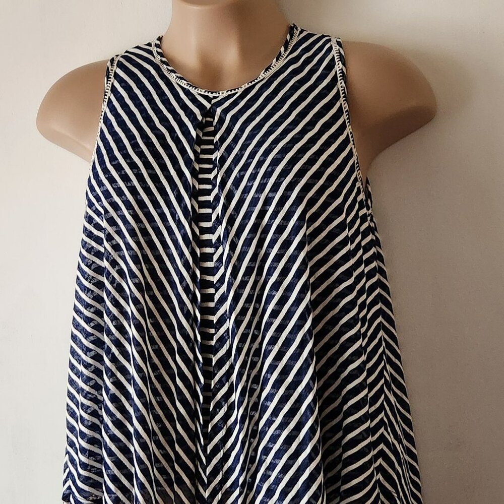 John Paul Richard Petite dressy tank sz PXL navy white GUC